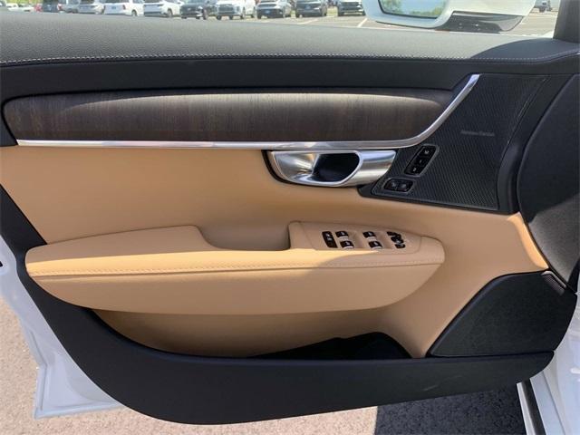 new 2025 Volvo S90 car, priced at $65,095