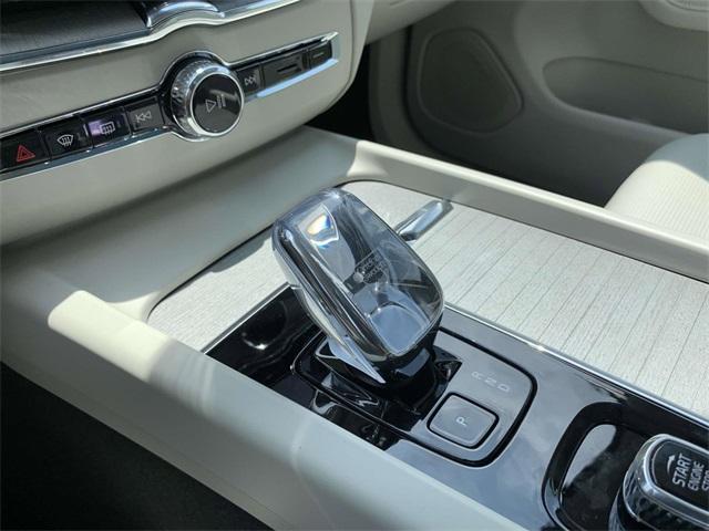 new 2025 Volvo XC60 car, priced at $61,410