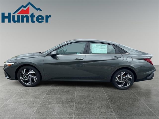 new 2024 Hyundai Elantra car, priced at $24,275