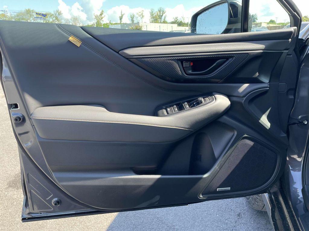 new 2025 Subaru Outback car