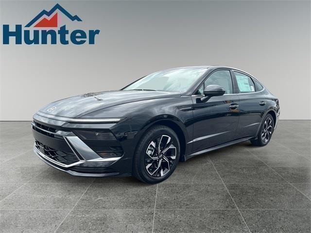 used 2024 Hyundai Sonata car, priced at $25,632