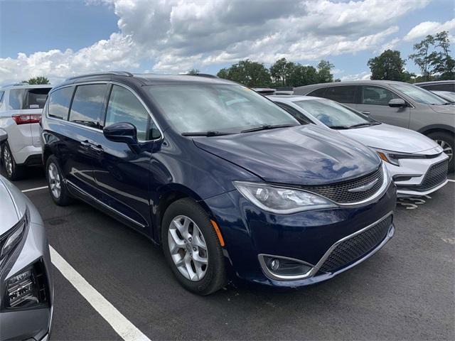 used 2017 Chrysler Pacifica car, priced at $18,002