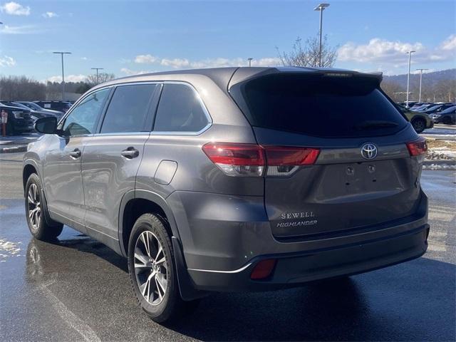 used 2019 Toyota Highlander car, priced at $18,995