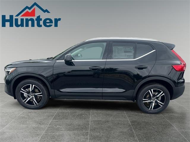 new 2025 Volvo XC40 car, priced at $43,500