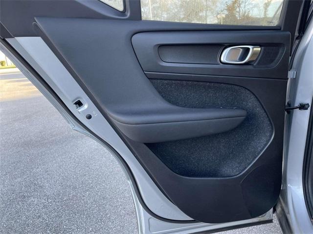 used 2019 Volvo XC40 car, priced at $24,761