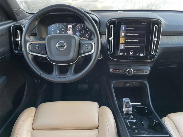 used 2019 Volvo XC40 car, priced at $24,761