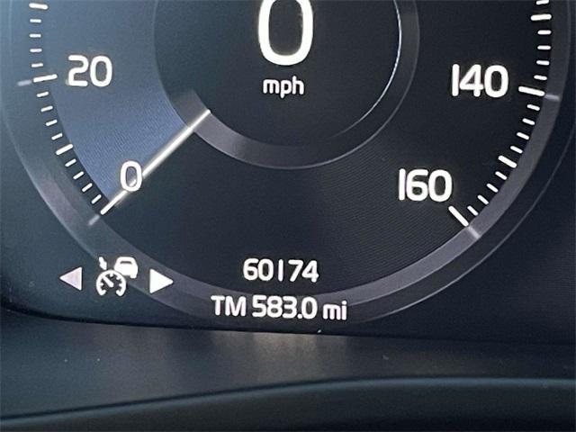 used 2019 Volvo XC40 car, priced at $24,761