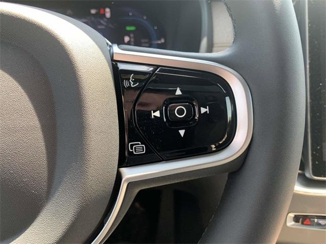 new 2025 Volvo XC90 Plug-In Hybrid car, priced at $78,805