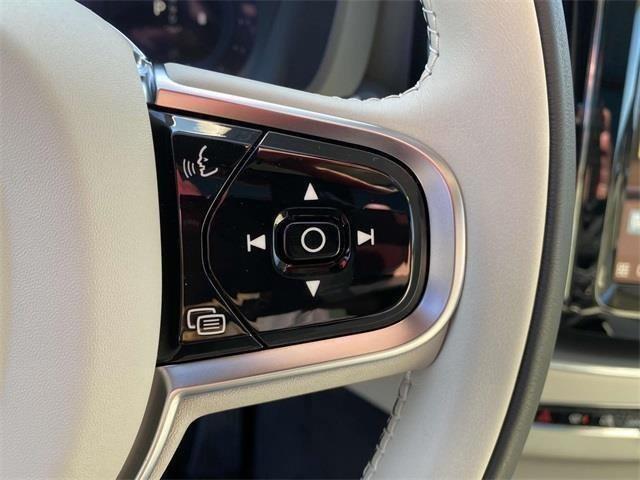 new 2025 Volvo XC60 car, priced at $48,895