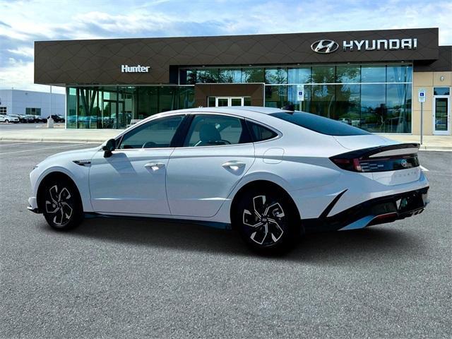 new 2025 Hyundai Sonata car, priced at $28,460