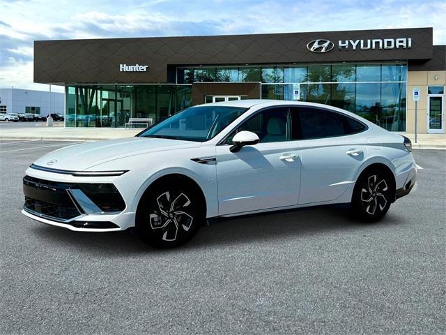 new 2025 Hyundai Sonata car, priced at $28,460