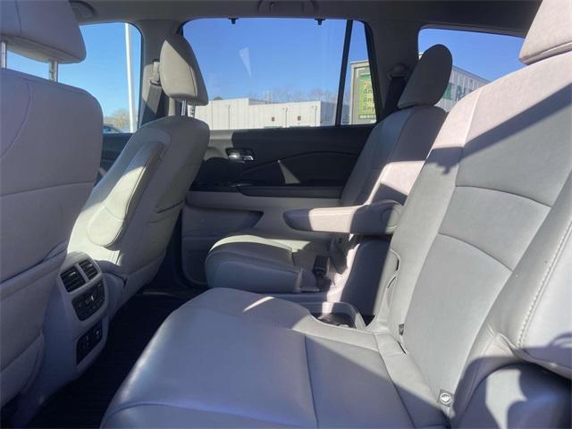 used 2019 Honda Pilot car, priced at $27,526