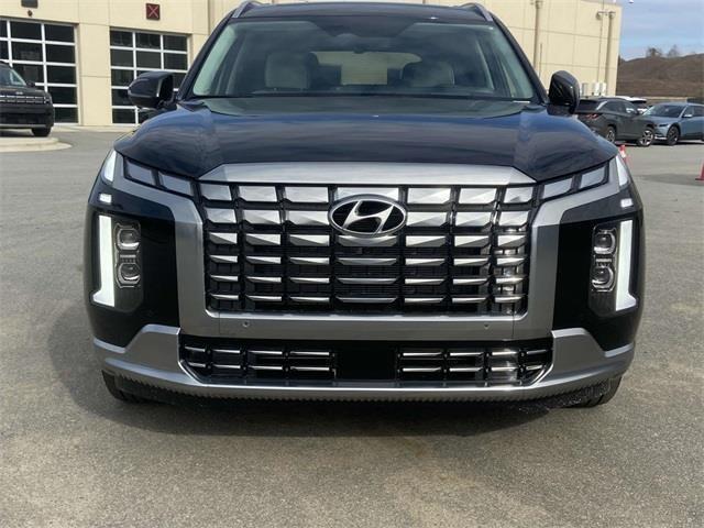 new 2025 Hyundai Palisade car, priced at $52,216