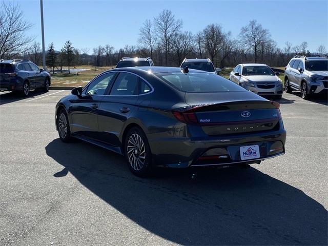 used 2022 Hyundai Sonata Hybrid car, priced at $26,287