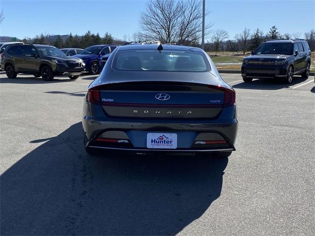 used 2022 Hyundai Sonata Hybrid car, priced at $26,287