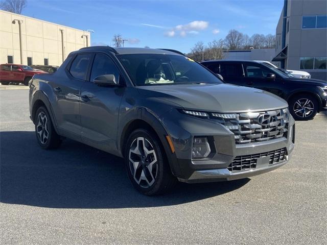 used 2022 Hyundai Santa Cruz car, priced at $28,344