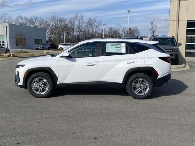 new 2025 Hyundai Tucson car, priced at $31,876