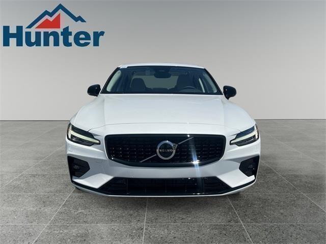 new 2024 Volvo S60 car, priced at $45,999