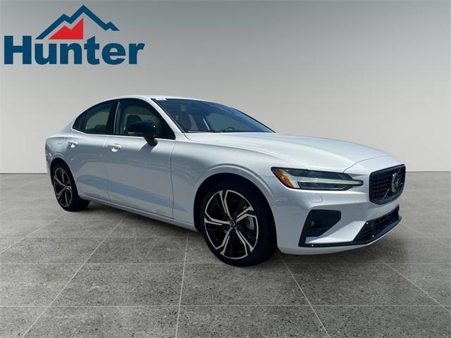 new 2024 Volvo S60 car, priced at $46,499