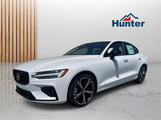 new 2024 Volvo S60 car, priced at $43,275