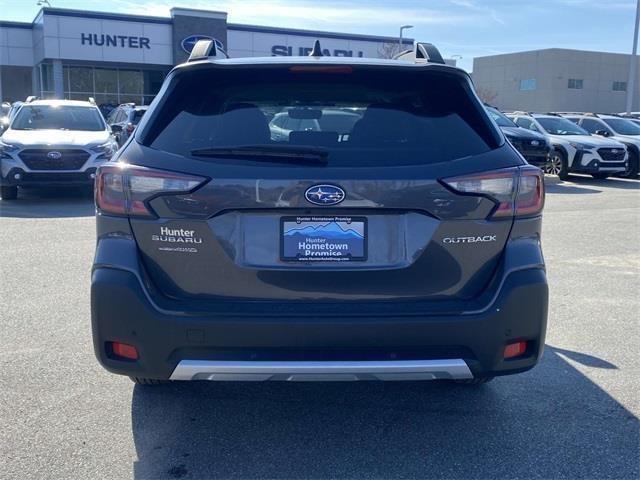 new 2025 Subaru Outback car, priced at $40,427