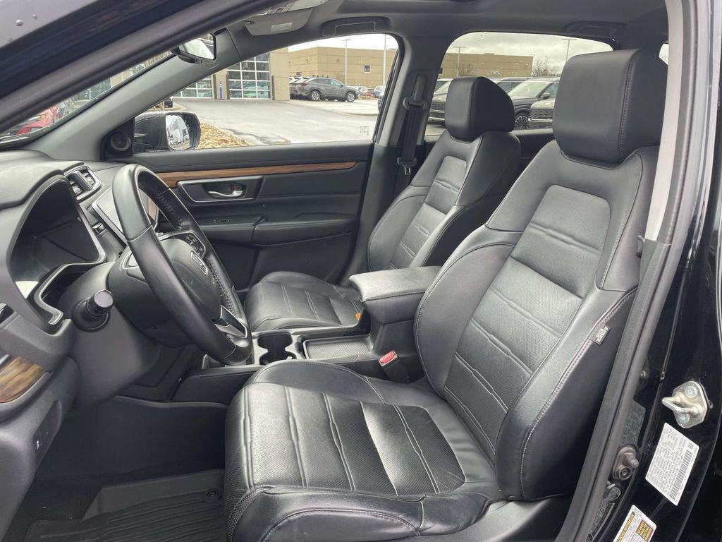 used 2017 Honda CR-V car, priced at $17,126