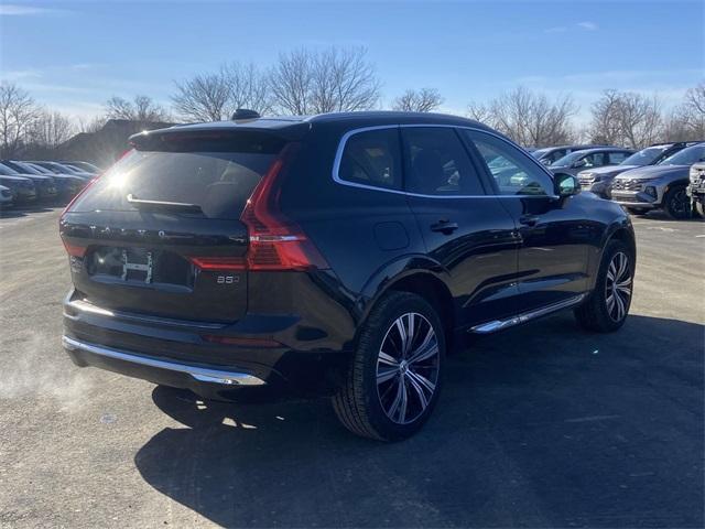 used 2022 Volvo XC60 car, priced at $37,594