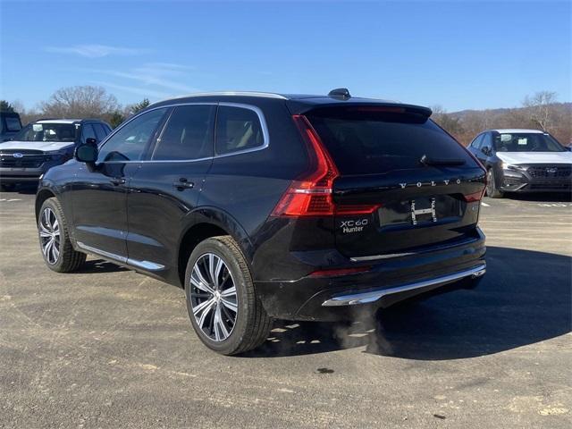 used 2022 Volvo XC60 car, priced at $37,594