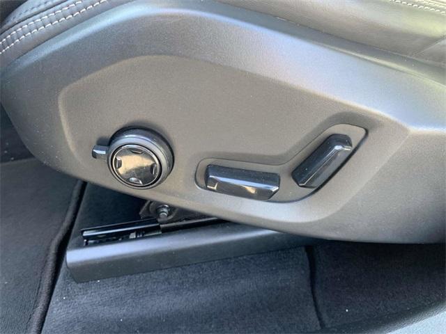 used 2022 Volvo XC60 car, priced at $34,053