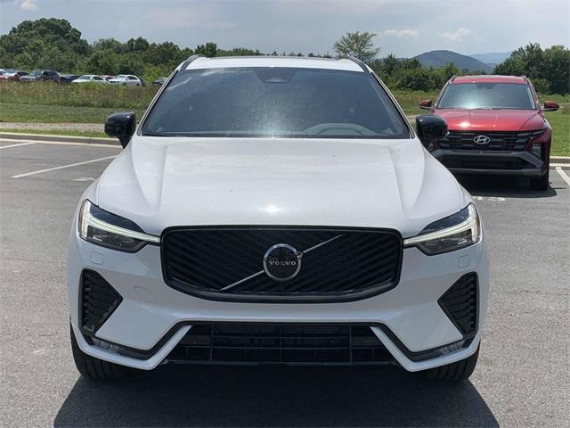 new 2026 Volvo XC60 car, priced at $57,985