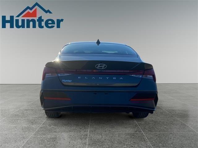 new 2025 Hyundai Elantra car, priced at $26,068