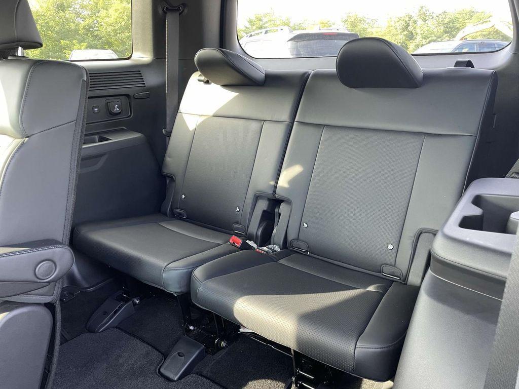 used 2025 Hyundai Santa Fe car, priced at $49,299