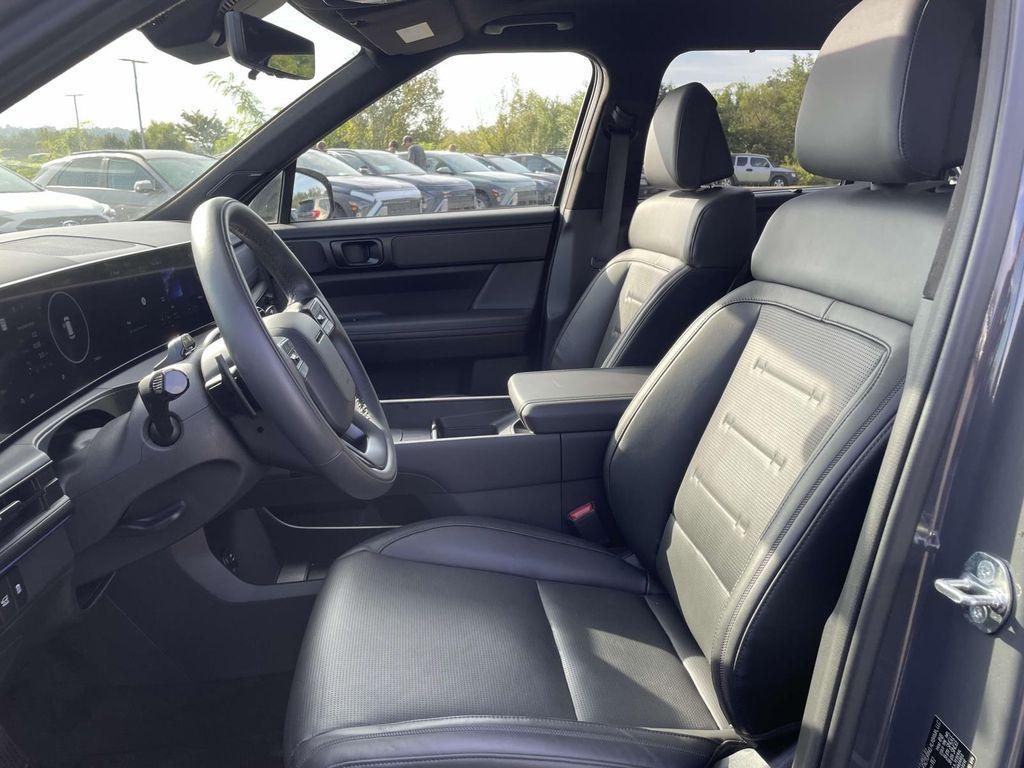 used 2025 Hyundai Santa Fe car, priced at $49,299