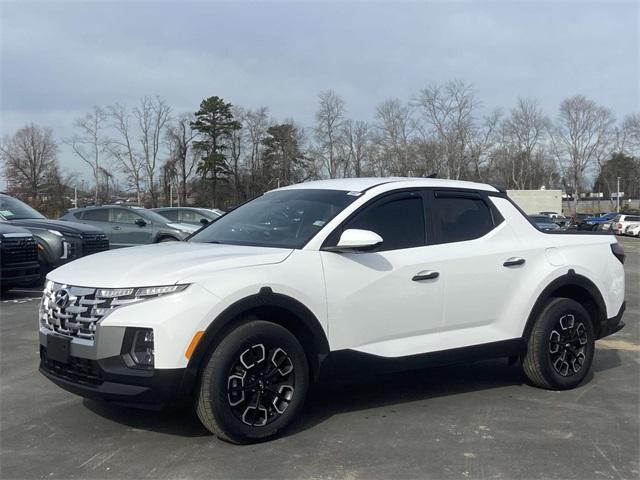 used 2024 Hyundai Santa Cruz car, priced at $25,200