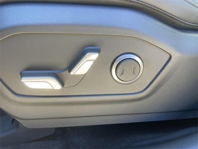 new 2025 Hyundai Santa Fe car, priced at $39,855