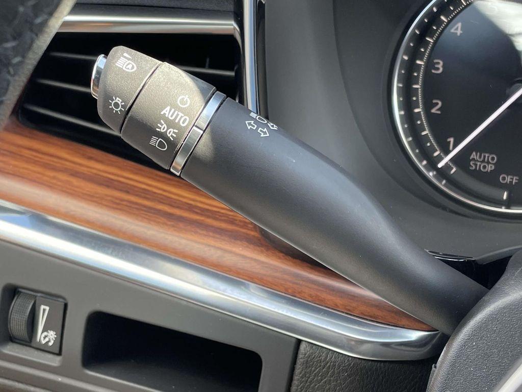 used 2020 Cadillac XT5 car, priced at $30,817