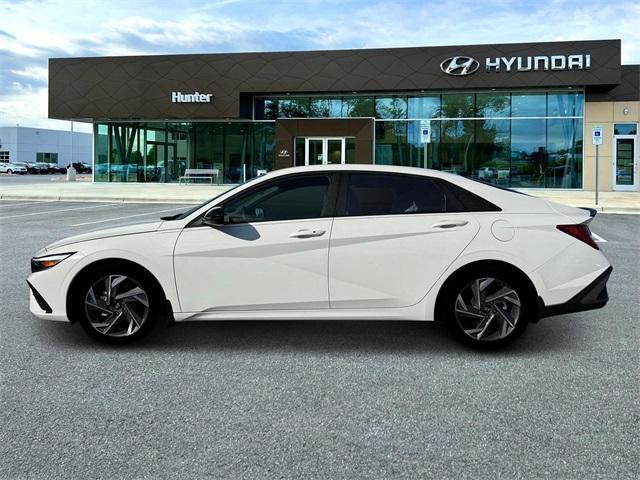 new 2025 Hyundai ELANTRA HEV car, priced at $28,495