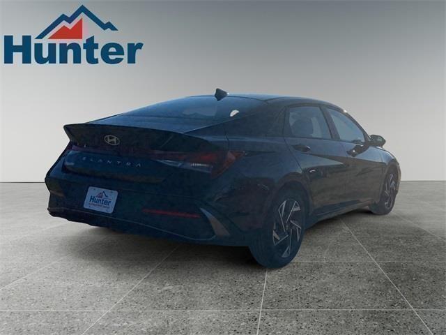 new 2025 Hyundai Elantra car, priced at $23,604