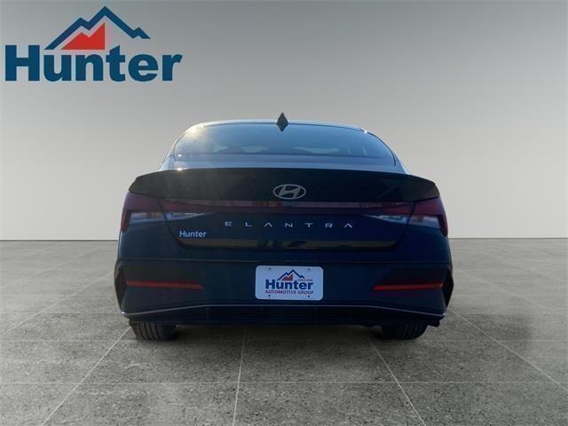 new 2025 Hyundai Elantra car, priced at $23,854