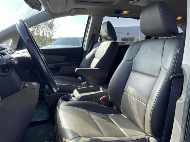 used 2015 Honda Odyssey car, priced at $15,325