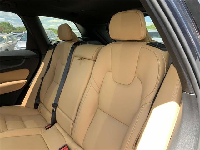 new 2025 Volvo XC60 car, priced at $60,660