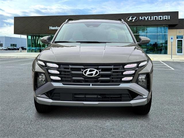 new 2025 Hyundai TUCSON Hybrid car, priced at $37,190