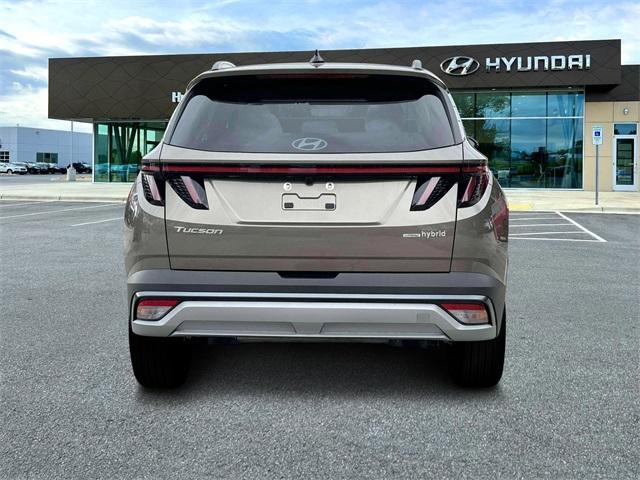 new 2025 Hyundai TUCSON Hybrid car, priced at $37,190