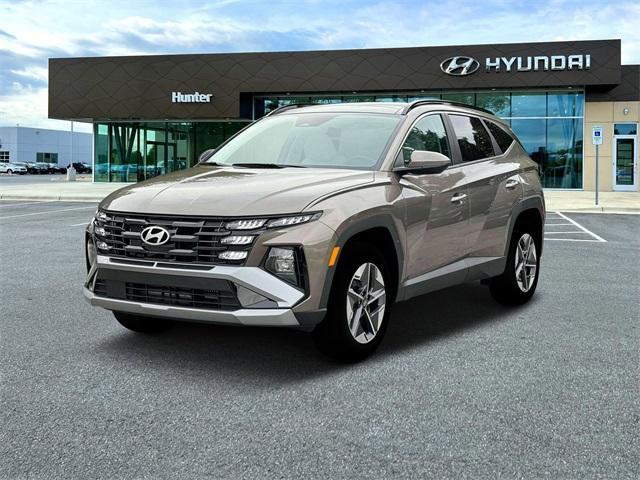 new 2025 Hyundai TUCSON Hybrid car, priced at $37,190