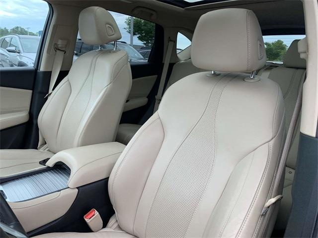 used 2020 Acura RDX car, priced at $29,256