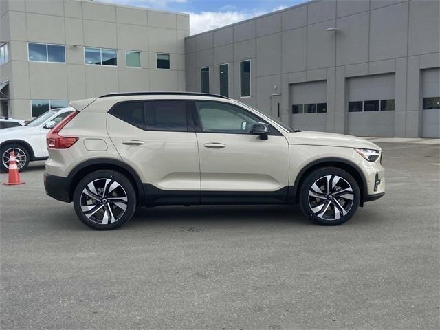 new 2025 Volvo XC40 car, priced at $50,145