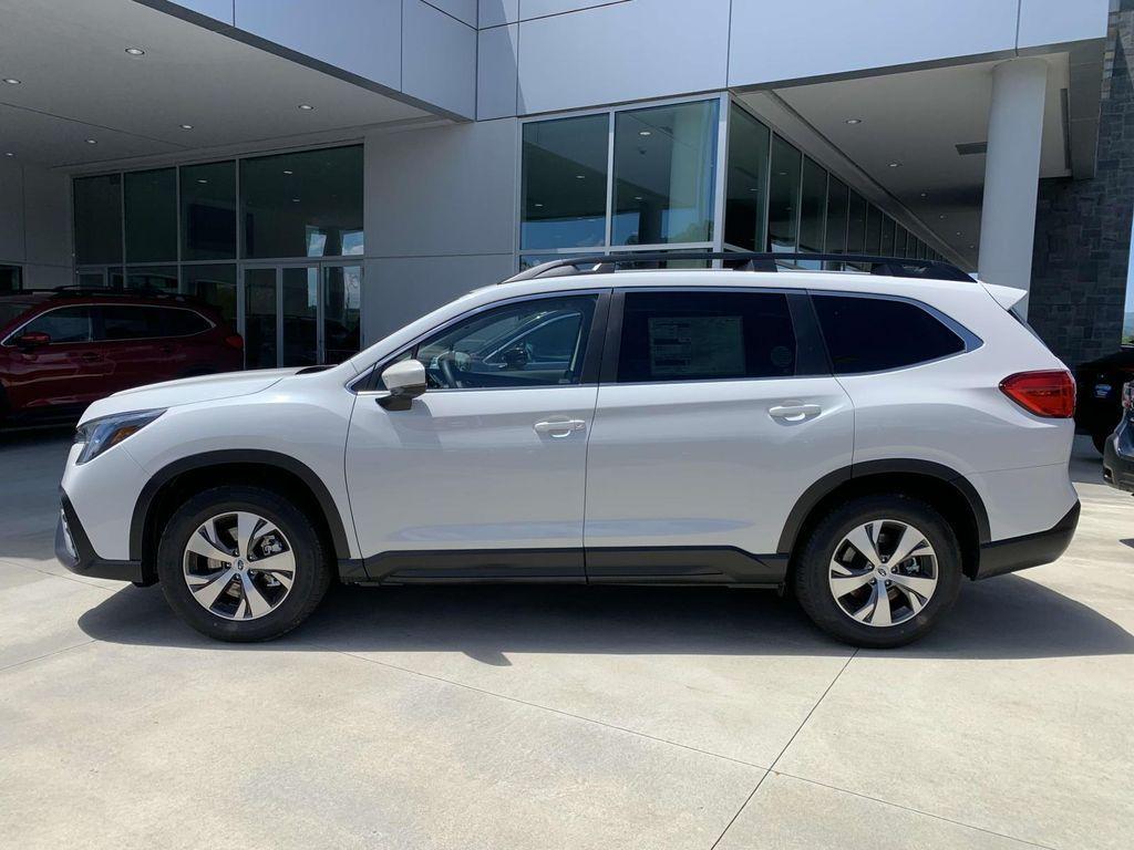 new 2025 Subaru Ascent car, priced at $40,878