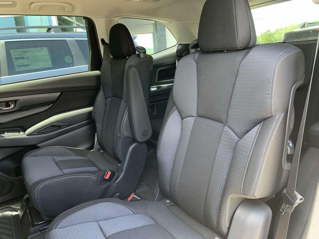 new 2025 Subaru Ascent car, priced at $40,878