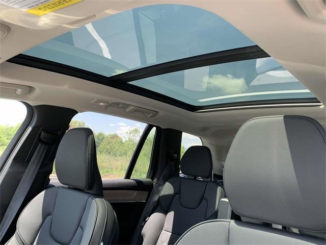 new 2025 Volvo XC90 Plug-In Hybrid car, priced at $79,305
