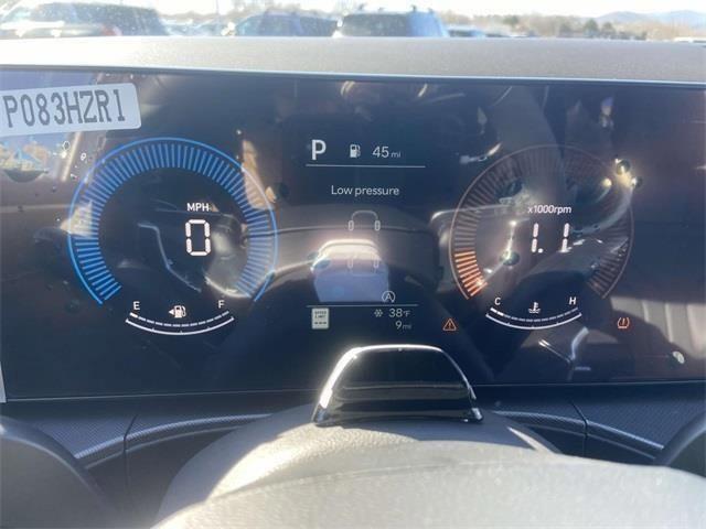 new 2025 Hyundai Santa Fe car, priced at $38,025